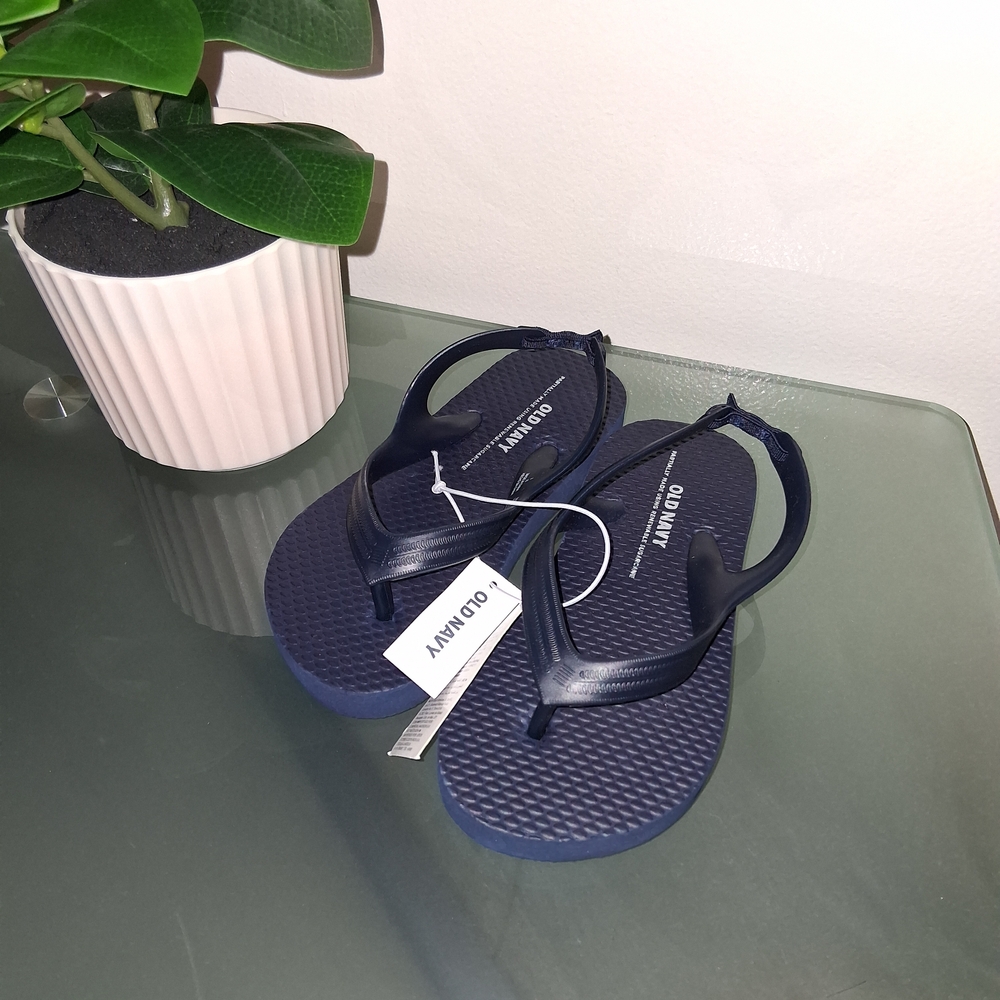 Old Navy Child Flip Flop Sandals